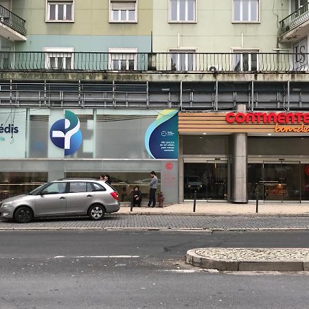Romantic 1 Bedroom Apartment At Roma Avenue - 1C Lisboa Екстериор снимка