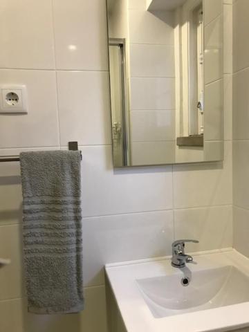 Romantic 1 Bedroom Apartment At Roma Avenue - 1C Lisboa Екстериор снимка